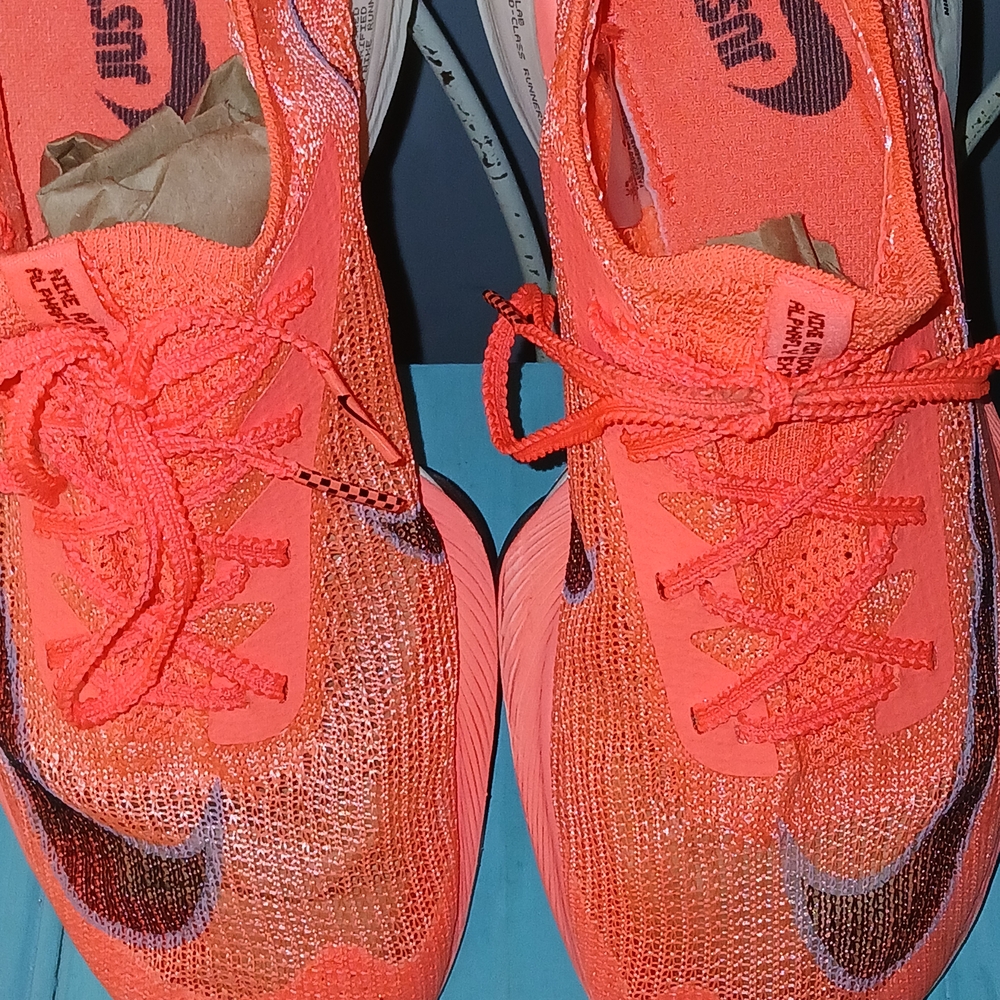 Nike Zoom Athletic Shoes - Coral and White - Picture 2 of 5